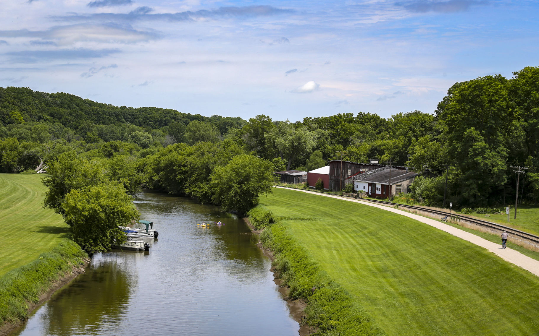 THE GREAT RIVER-0532